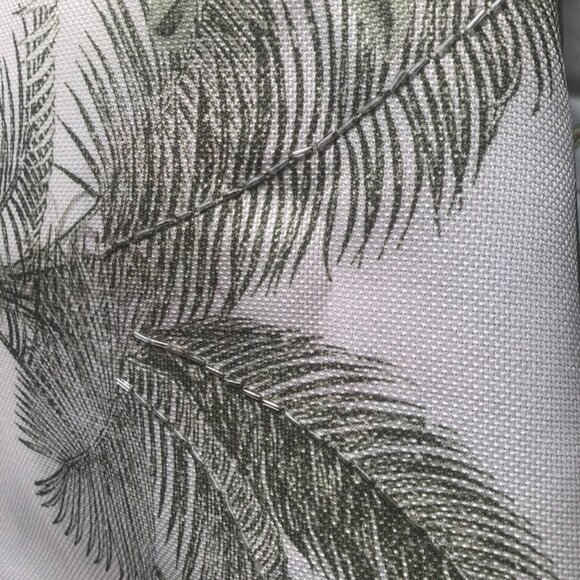 Palm Tree Shower Curtain, curtain rings, and rugs - Picture 6 of 14